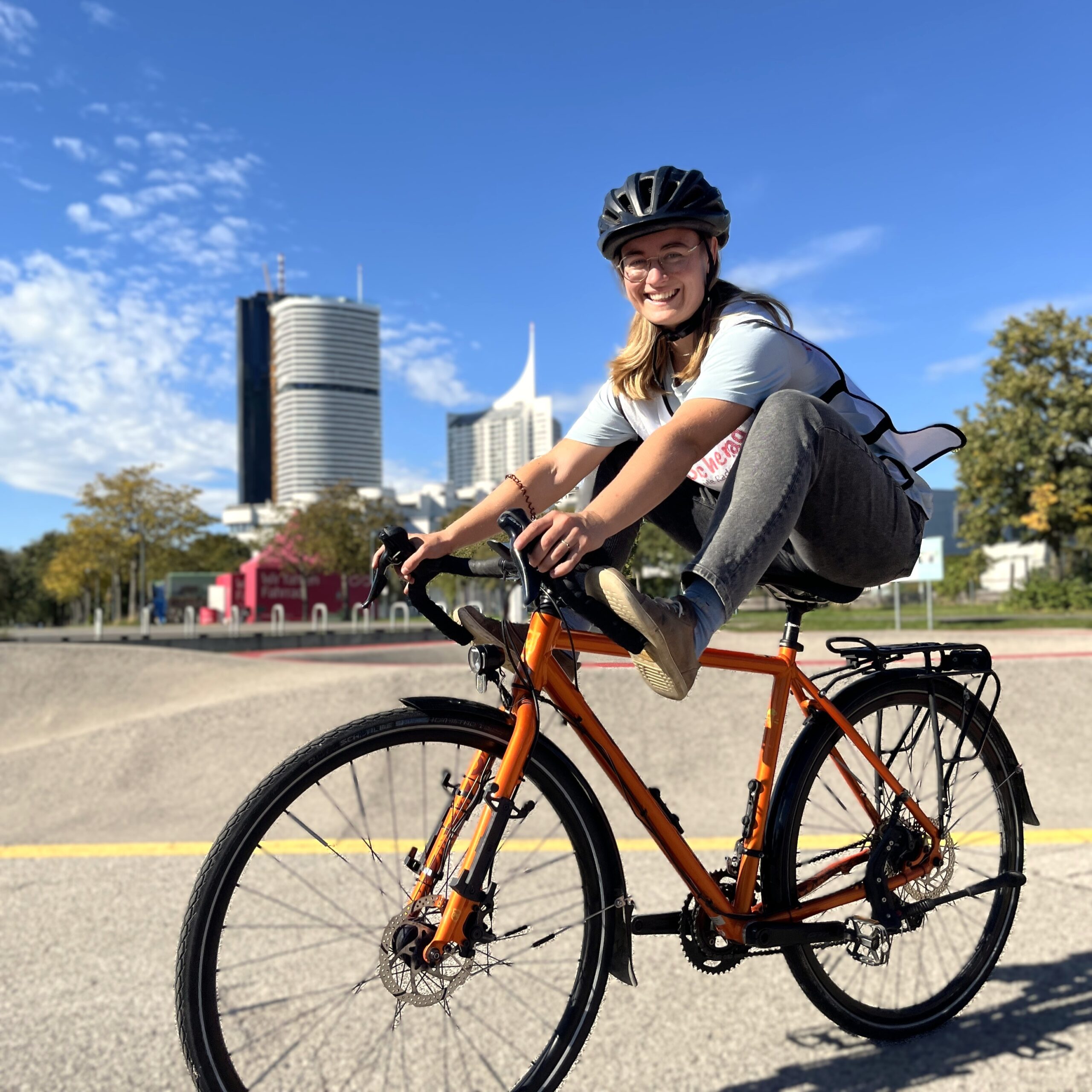 Esther_Gureczny Über Uns